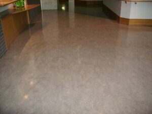 所沢訓練施設　ホール清掃