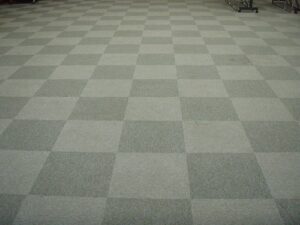 立川公民館　会議室　カーペット洗浄