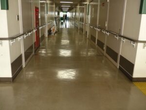 所沢市　医療関連施設　剥離清掃