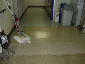 立川市　医療施設　剥離清掃