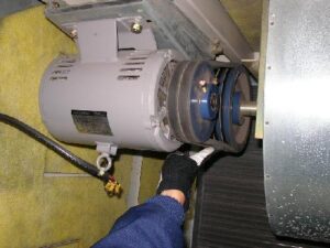 小平市公共施設　空調機点検