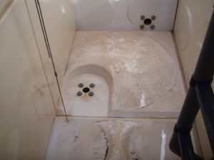 渋谷区マンション　貯水槽清掃