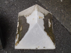 東京都　新宿区　オフィスビル　照明器具洗浄