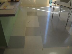 東京都　ショールーム　店舗　床面洗浄