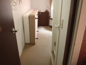 新宿区　ビジネスホテル　客室清掃