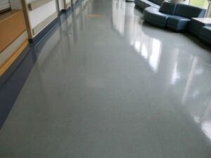 東京都新宿区ホテルロビー待合床面ワックス洗浄