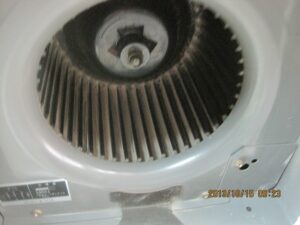 新宿区　オフィスビルの吸排気口清掃