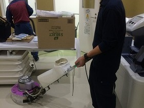 東京都板橋区病院　床清掃