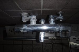 埼玉県倉庫のお風呂清掃